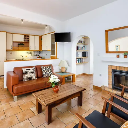 Casa Conchas بيت للعطل
